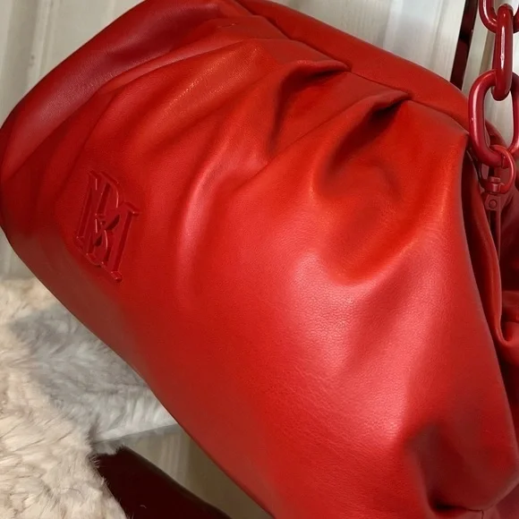 BADGLEY MISCHKA LOGO CROSSBODY BAG RED NEW WITH TAGS - Picture 3 of 14